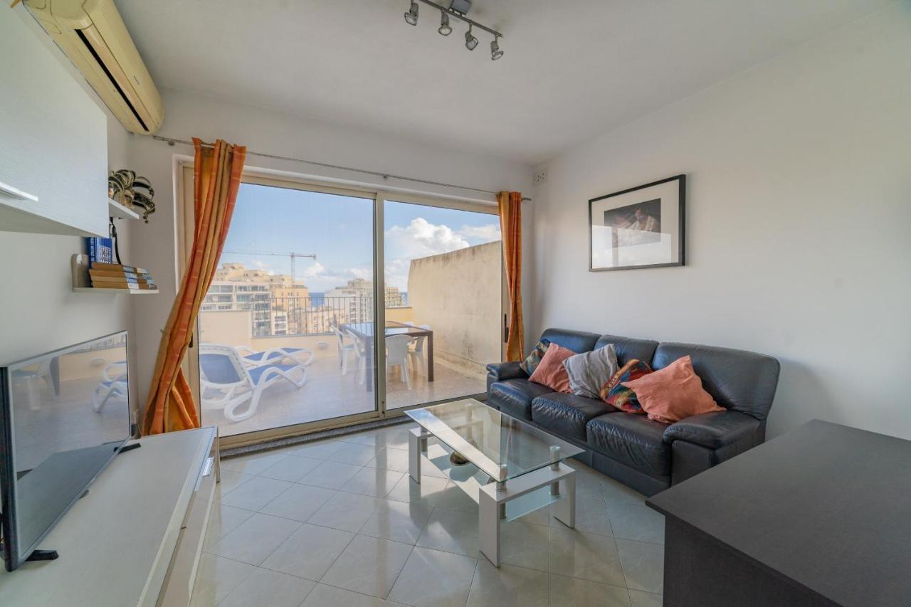 Amazing Views Of Spinola Bay In Heart Of Stjulians-Hosted By Sweetstay Saint Julian's Exterior photo